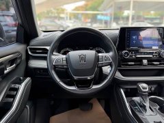 Toyota Crown Venza 2021 2.5L HEV AWD Luxury - ფოტო 9