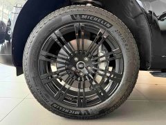 Land Rover Range Rover 3.0L V6 400PS Extended Wheelbase Prestige Edition - ფოტო 4