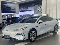 Geely Galaxy E8 665km Rear-Drive Starship Long-Range Edition - ფოტო 1