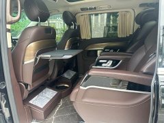 Mercedes-Benz V-Class 2022 V 260 L Long Wheelbase Luxury Edition - ფოტო 11