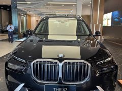 BMW X7 xDrive40i Premier Luxury Package - ფოტო 1
