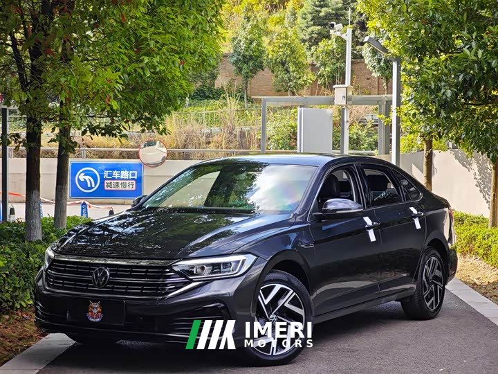 Volkswagen Sagitar 200TSI DSG Excellence Edition - ავტომობილი ჩინეთიდან