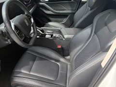 FAW Besturn B70 Third Generation 1.5T Automatic Comfort 70th Anniversary Edition - ფოტო 5