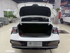 Hyundai Elantra 1.5L CVT GLX Elite - ფოტო 17