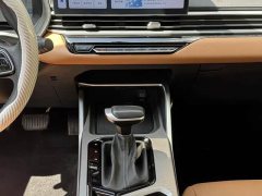 Geely Emgrand 2023 4th Generation Champion Edition 1.5L CVT Luxury - ფოტო 11