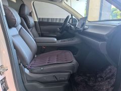 Leapmotor C16 Pure Electric 580 Deluxe Edition 6-Seater - ფოტო 11
