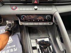 Hyundai Elantra 240TGDi DCT N Line LUX Luxury - ფოტო 14