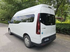 New Journey Xintu V70 2.0T Elite Auto Long Wheelbase Mid-roof 6/7 Seater - photo 5