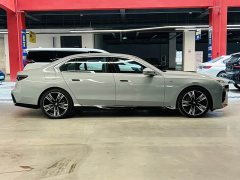 BMW 7 Series 2023 Facelift 740Li Luxury M Sport Package - ფოტო 7