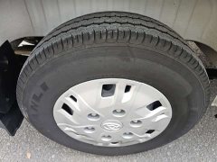 New Journey Xintu V70 2.0T Elite Auto Long Wheelbase Mid-roof 6/7 Seater - photo 14