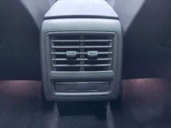 Volkswagen Golf 2021 280TSI DSG R-Line - ფოტო 19