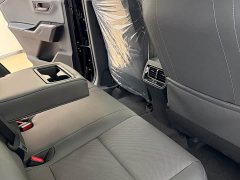 Toyota RAV4 2.0L AWD Luxury - ფოტო 3