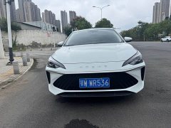 SAIC MG i5 1.5L CVT Luxury - ფოტო 1