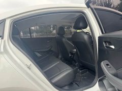 SAIC MG i5 1.5L CVT Luxury - ფოტო 10