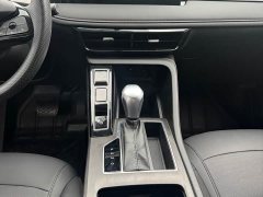 SAIC MG i5 1.5L CVT Luxury - ფოტო 12