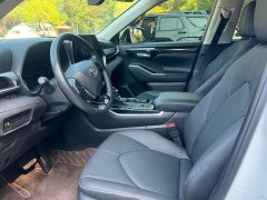 Toyota Highlander 2.5L Intelligent Hybrid AWD Premium 7-Seater - ფოტო 4