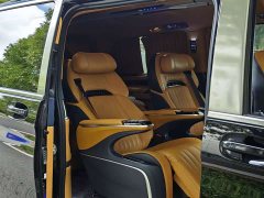 Mercedes-Benz Vito 2023 2.0T Elite 7-Seater - ფოტო 12