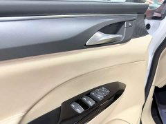 Buick GL8 New Energy Lusang Respect Edition - ფოტო 7