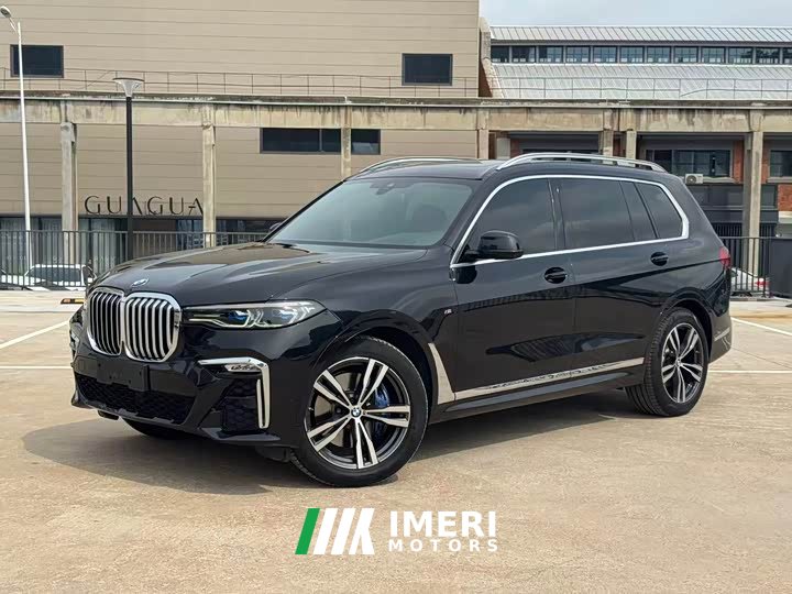 BMW X7 xDrive40i M Sport Luxury Package - ავტომობილი ჩინეთიდან