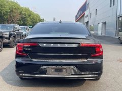 Volvo S90 B5 Inscription Luxury - ფოტო 18