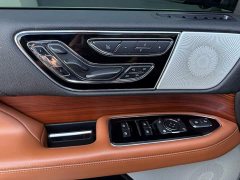 Lincoln Navigator 2020 3.5T Long Wheelbase Presidential Edition - ფოტო 11