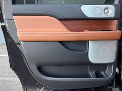 Lincoln Navigator 2020 3.5T Long Wheelbase Presidential Edition - ფოტო 17