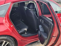 Honda Civic Hatchback 240 Turbo CVT Sharp Edition - ფოტო 14