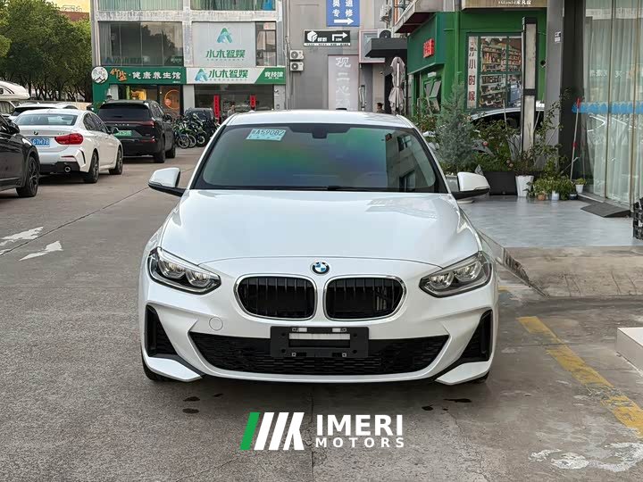 BMW 1 Series 120i M Sport - ავტომობილი ჩინეთიდან