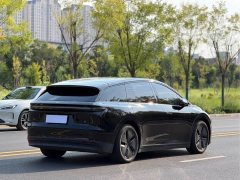 Li Auto i6 2025 Two-Wheel Drive Standard - ფოტო 4