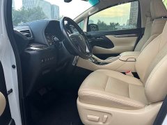 Toyota Vellfire Crown Hybrid 2.5L HV Luxury Edition - ფოტო 10