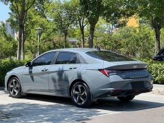 Hyundai Elantra 2022 1.5L CVT Luxury - ფოტო 5