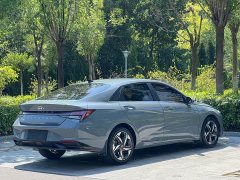 Hyundai Elantra 2022 1.5L CVT Luxury - ფოტო 7