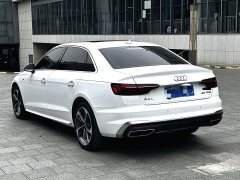Audi A4L 40 TFSI Fashion Dynamic - ფოტო 9