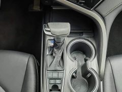 Toyota Camry Hybrid Luxury - ფოტო 13