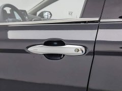 Toyota Camry Hybrid Luxury - ფოტო 18