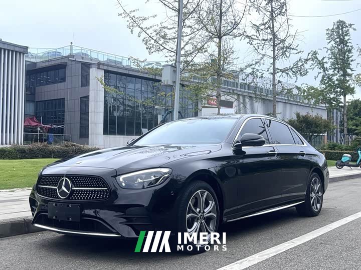 Mercedes-Benz E-Class Facelift E 300 L Sport Fashion Edition