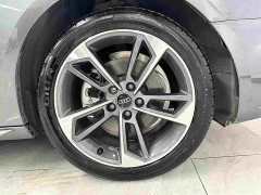 Audi A4L 40 TFSI Fashion Dynamic - ფოტო 16