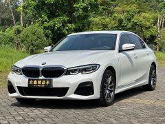 BMW 3 Series 320Li M Sport Package - ფოტო 1