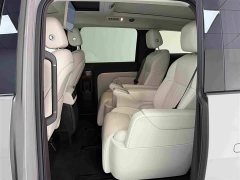 Li Auto Li Xiang MEGA Ultra - ფოტო 5
