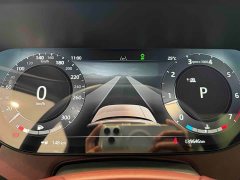Land Rover Range Rover 2024 3.0 L6 400PS Genesis Extended Edition - ფოტო 8