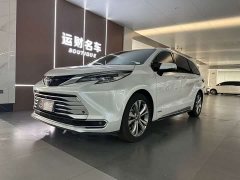 Toyota Sienna 2.5L Hybrid Platinum Edition - ფოტო 1