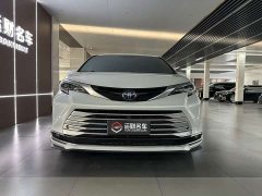 Toyota Sienna 2.5L Hybrid Platinum Edition - ფოტო 2