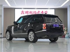 Land Rover Range Rover 2021 3.0 L6 Heritage Extended Wheelbase Classic Edition - ფოტო 5