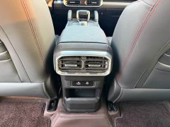 Jetour Jietu Traveler 2.0T Diesel DCT AWD Traverse - ფოტო 13