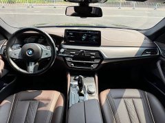 BMW 5 Series Facelift 530Li Premier M Sport Package - ფოტო 10