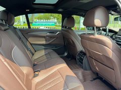 BMW 5 Series Facelift 530Li Premier M Sport Package - ფოტო 11