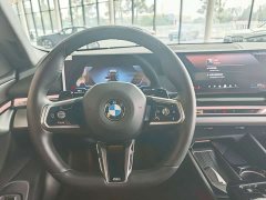 BMW 5 Series 530Li Premier M Sport Package - ფოტო 9