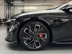 Avatr 12 2023 650 Tri-Laser AWD Performance Edition - ფოტო 16
