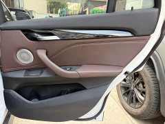 BMW X1 sDrive20Li Fashion Edition - ფოტო 18