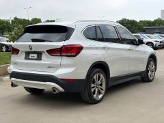 BMW X1 sDrive20Li Fashion Edition - ფოტო 4